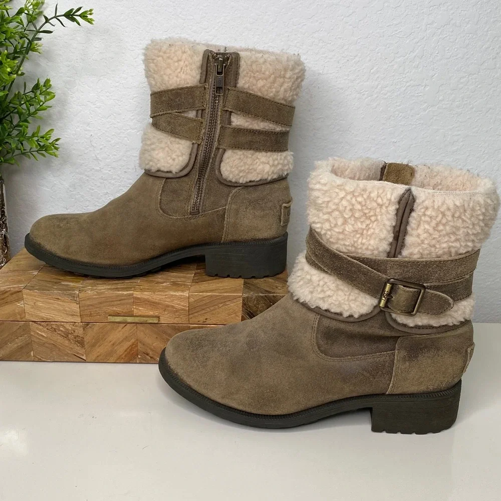 UGG‎ Blayre III Olive Green Suede Leather Shearling Ankle Boots 1095153 Size 7